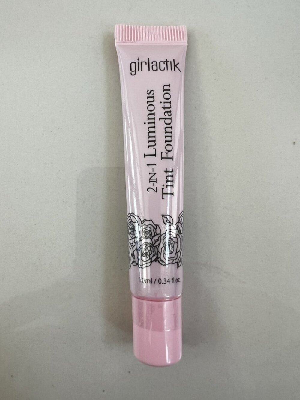 Girlactik 2‑in‑1 Luminous Tint Foundation Deluxe 10 ml / 0.34 oz NEW F4 Medium